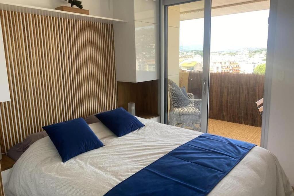 Vue Panoramique, Plage A 100M Cannes Zewnętrze zdjęcie